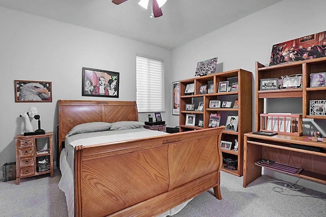 bedroom featuring carpet flooring and a ceiling fan