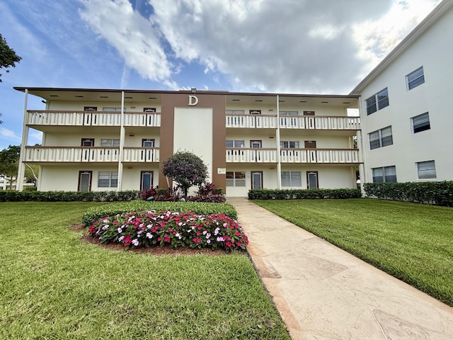 view of building exterior