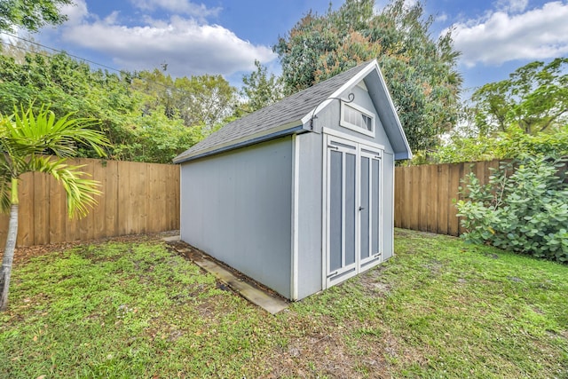 806 S 12th St, Fort Pierce, FL 34950 - view of shed with a fenced backyard