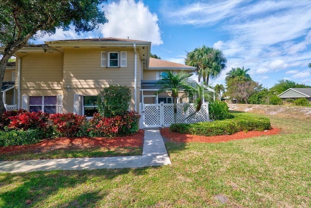 view of front of house with a front yard