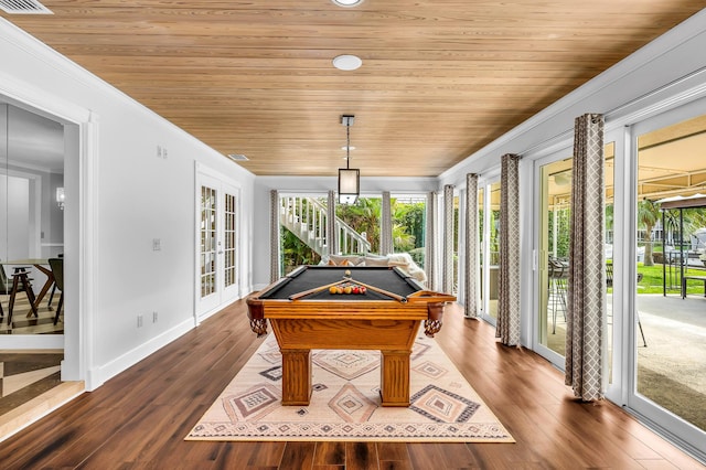 playroom featuring wooden ceiling, hardwood / wood-style floors, and pool table