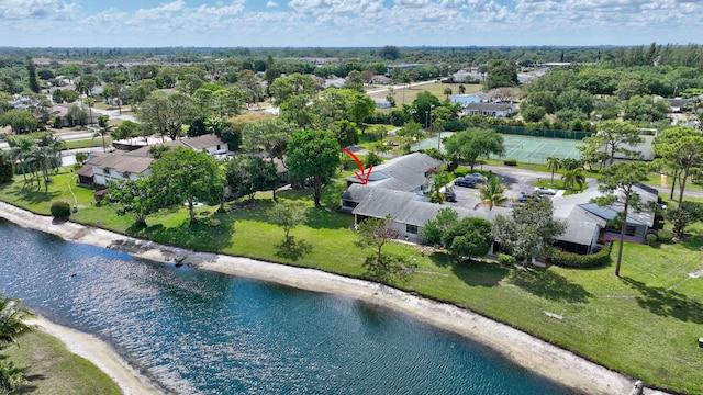 bird's eye view featuring a water view