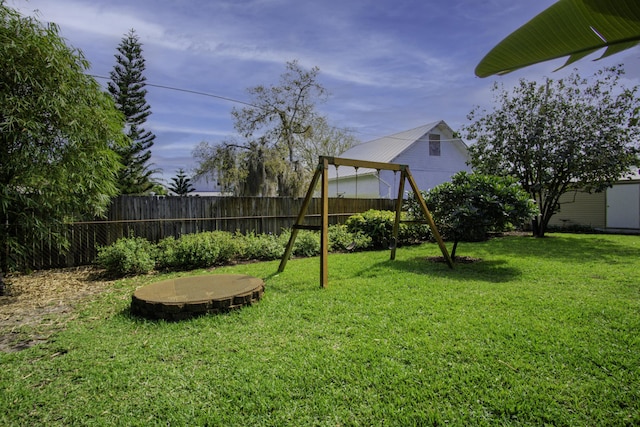 view of yard featuring fence