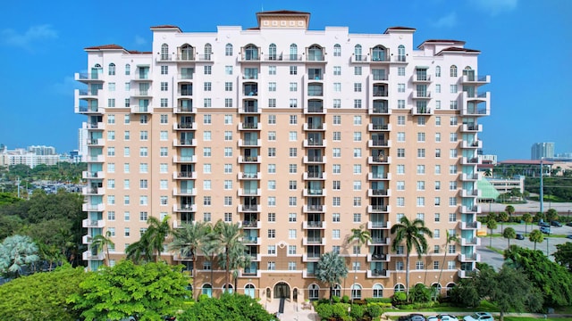 view of building exterior featuring a view of city