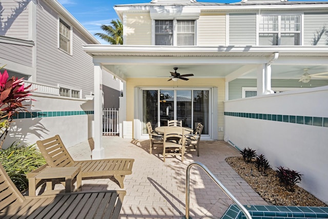 view of patio with ceiling fan