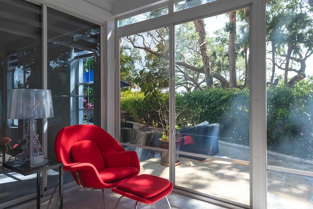 view of sunroom / solarium