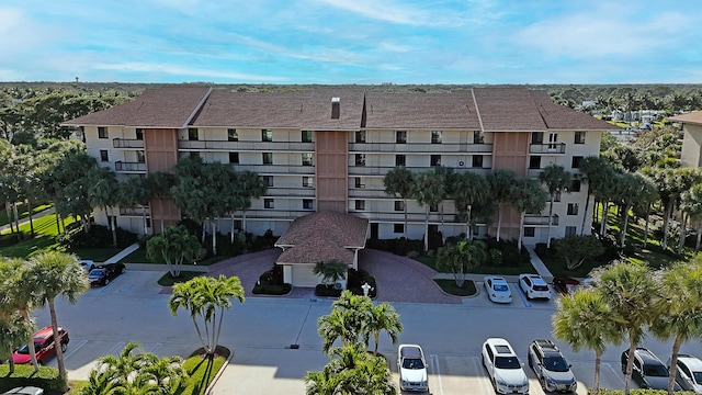 drone / aerial view with a residential view