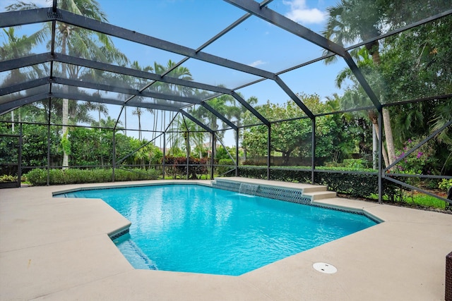 swimming pool featuring a patio