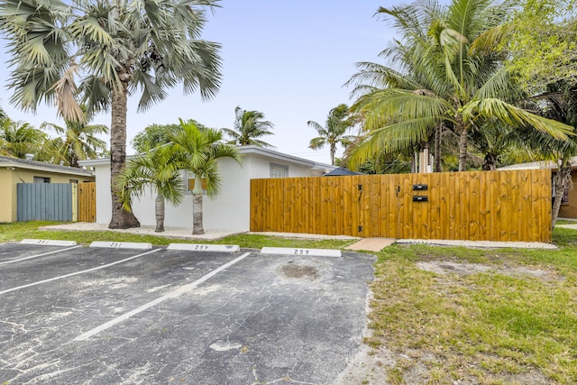 exterior space featuring fence