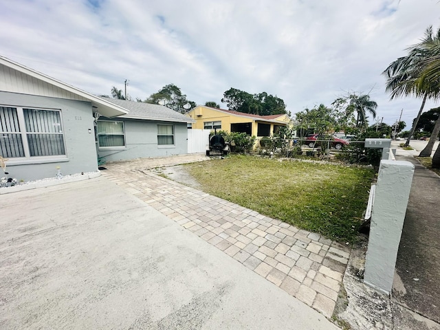 view of yard with fence