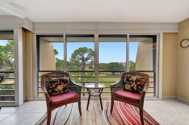 view of sunroom / solarium