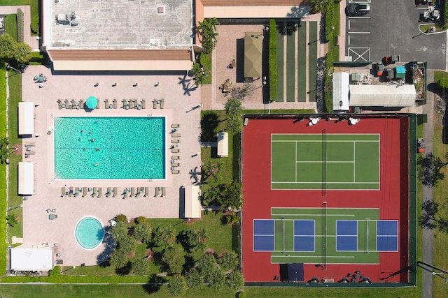 birds eye view of property