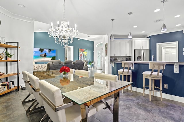 dining room featuring recessed lighting, a notable chandelier, visible vents, baseboards, and crown molding