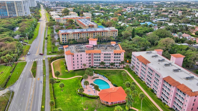 drone / aerial view with a view of city