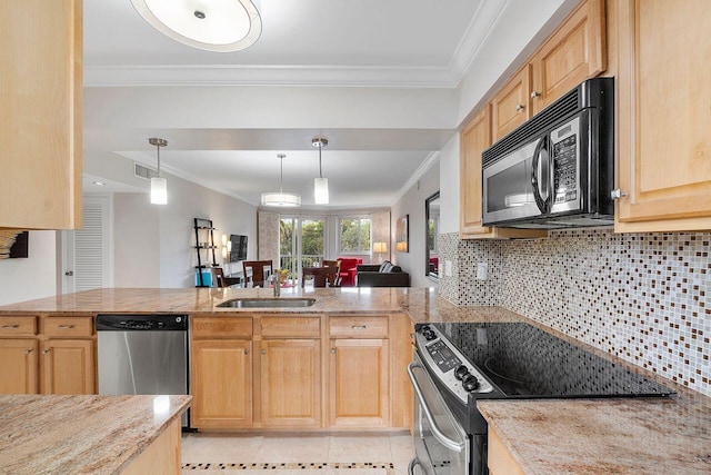 kitchen with tasteful backsplash, a peninsula, stainless steel appliances, crown molding, and a sink