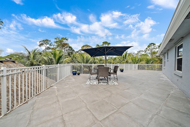 view of patio featuring outdoor dining space