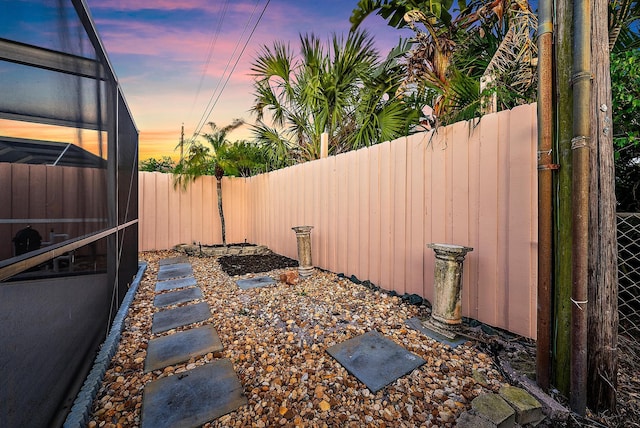 view of yard featuring a fenced backyard