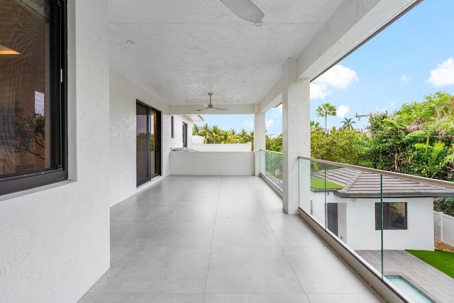 balcony with a ceiling fan