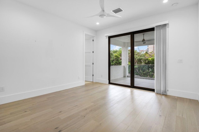 unfurnished room with ceiling fan, recessed lighting, visible vents, baseboards, and light wood-type flooring