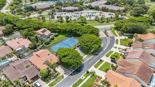 birds eye view of property with a residential view