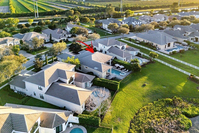 drone / aerial view with a residential view