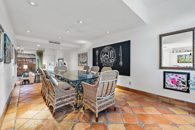 dining room featuring recessed lighting, visible vents, and baseboards