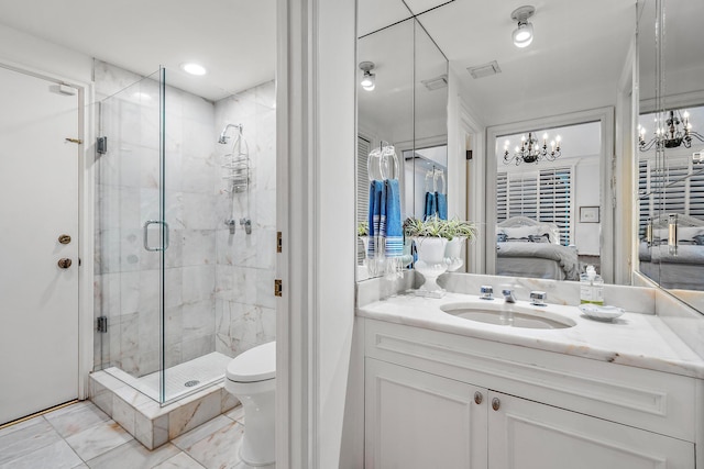 ensuite bathroom with connected bathroom, toilet, visible vents, vanity, and a stall shower