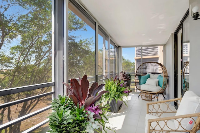 view of sunroom / solarium