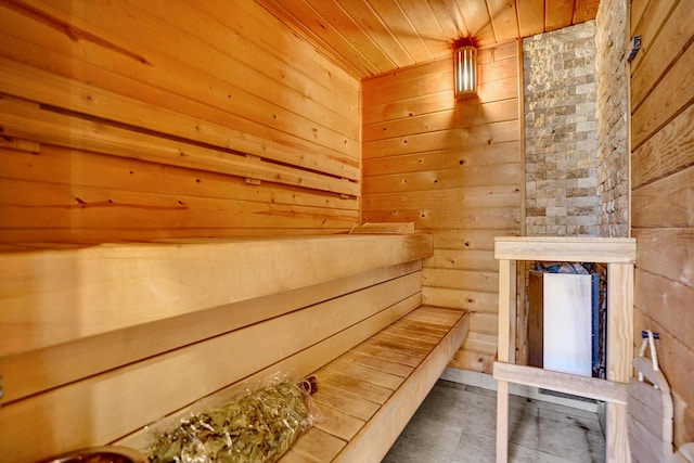 view of sauna / steam room