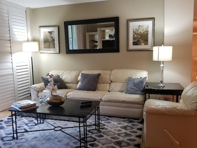 2424 N Federal Hwy Unit 106, Boynton Beach, FL 33435 - view of living room