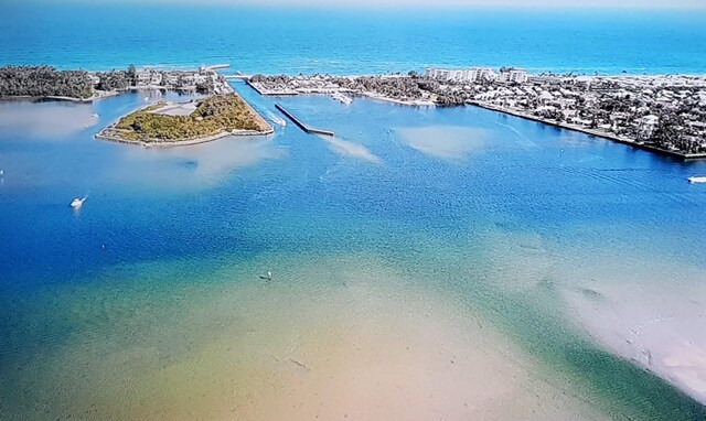 2424 N Federal Hwy Unit 106, Boynton Beach, FL 33435 - birds eye view of property with a water view