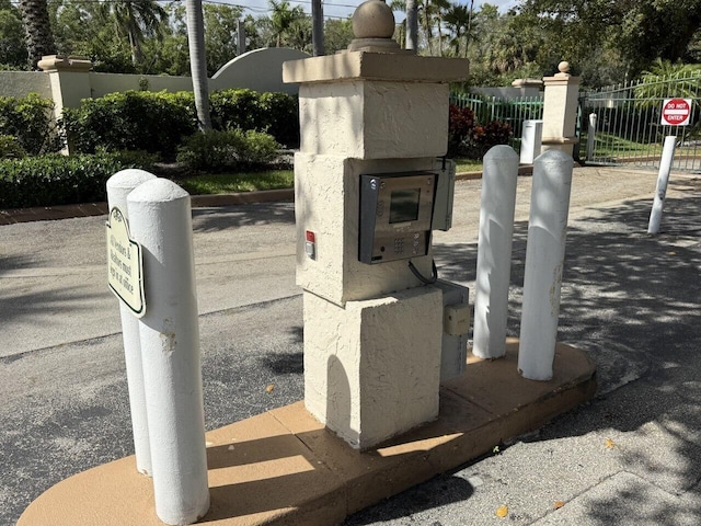 19203 Glenmoor Dr, West Palm Beach, FL 33409 - exterior view