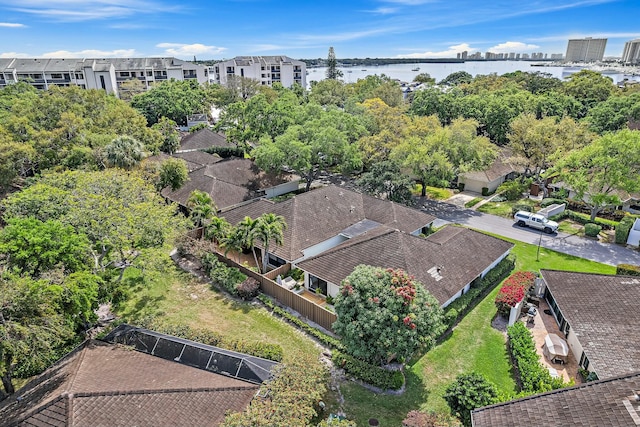 bird's eye view featuring a water view