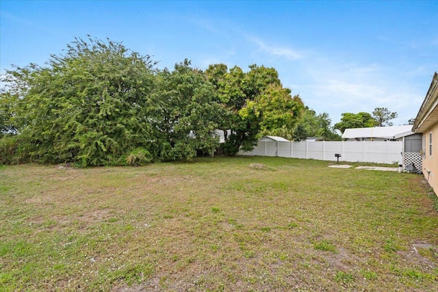 314 SW Cherry Hill Rd, Port Saint Lucie, FL 34953 - view of yard featuring fence