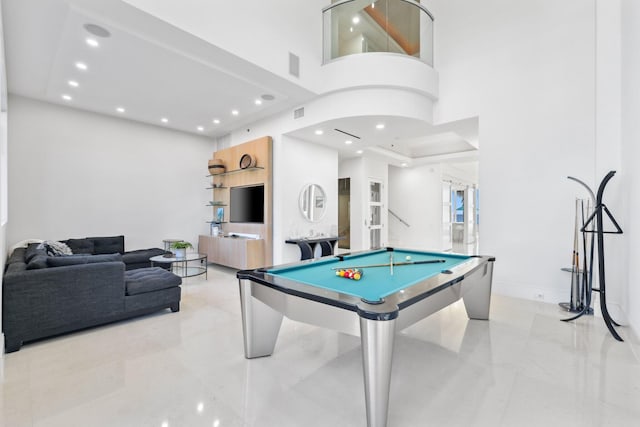 game room featuring visible vents, recessed lighting, pool table, and a high ceiling