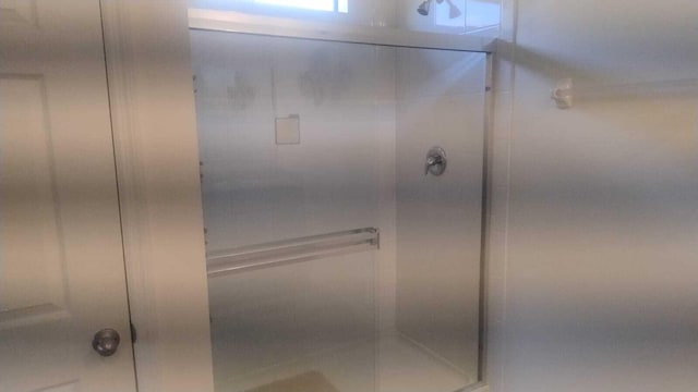 6259 NW Regent St, Port Saint Lucie, FL 34983 - details with a stall shower