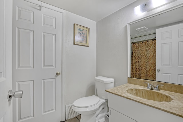 154 Weybridge Cir Unit C, Royal Palm Beach, FL 33411 - full bath with visible vents, toilet, a shower with shower curtain, and vanity