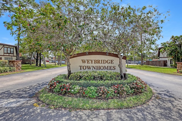 154 Weybridge Cir Unit C, Royal Palm Beach, FL 33411 - community / neighborhood sign featuring driveway