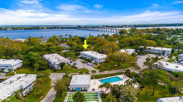 bird's eye view with a water view