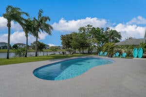 view of outdoor pool