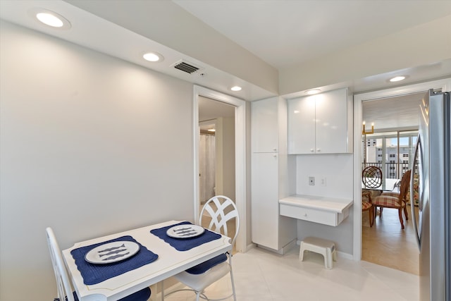 dining room featuring recessed lighting, visible vents, baseboards, and light tile patterned floors