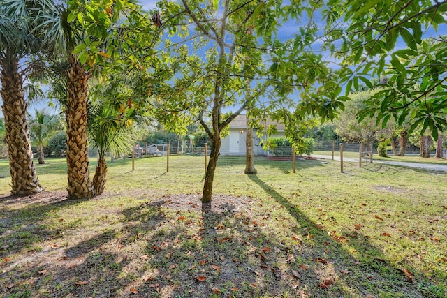 view of yard featuring fence