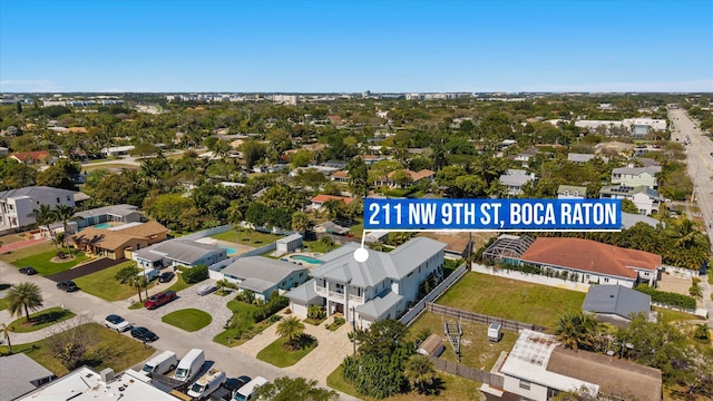 birds eye view of property featuring a residential view