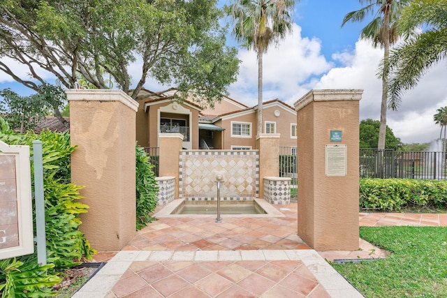 exterior space featuring fence