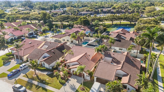 drone / aerial view featuring a residential view