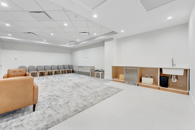 sitting room featuring visible vents and recessed lighting