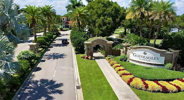 7290 Clunie Pl Unit 14404, Delray Beach, FL 33446 - community sign with a lawn