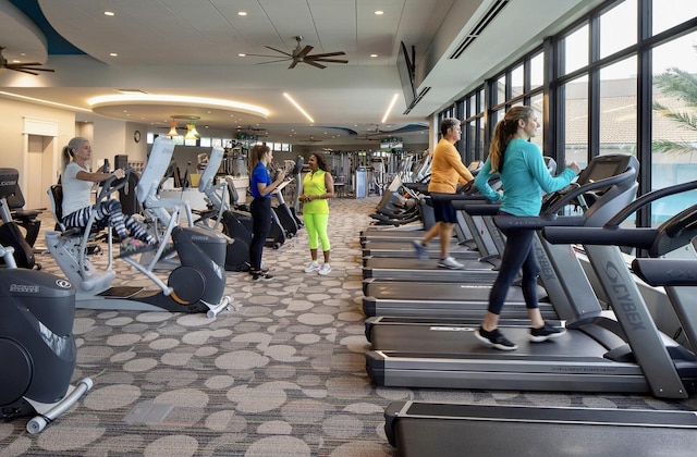 exercise room featuring recessed lighting and ceiling fan