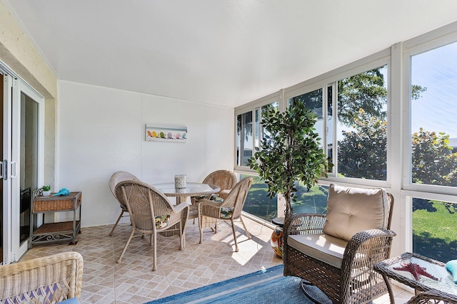 view of sunroom / solarium