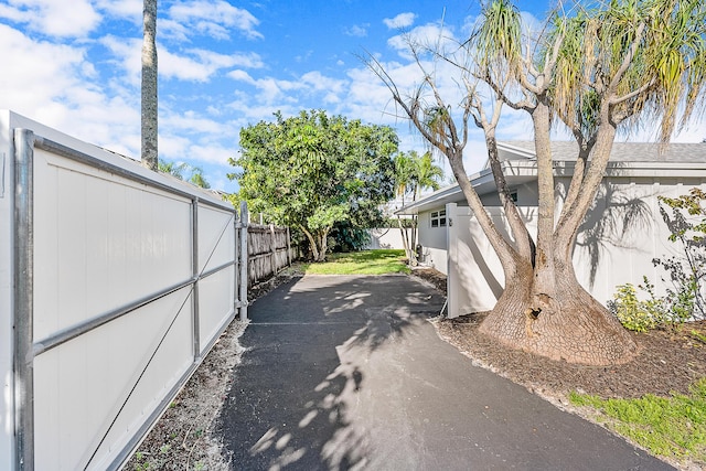 exterior space featuring fence